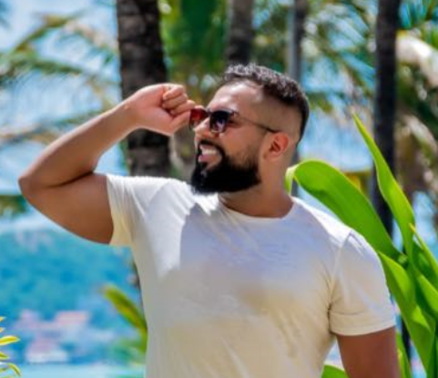 Foto do Junior, CEO da DBFrete